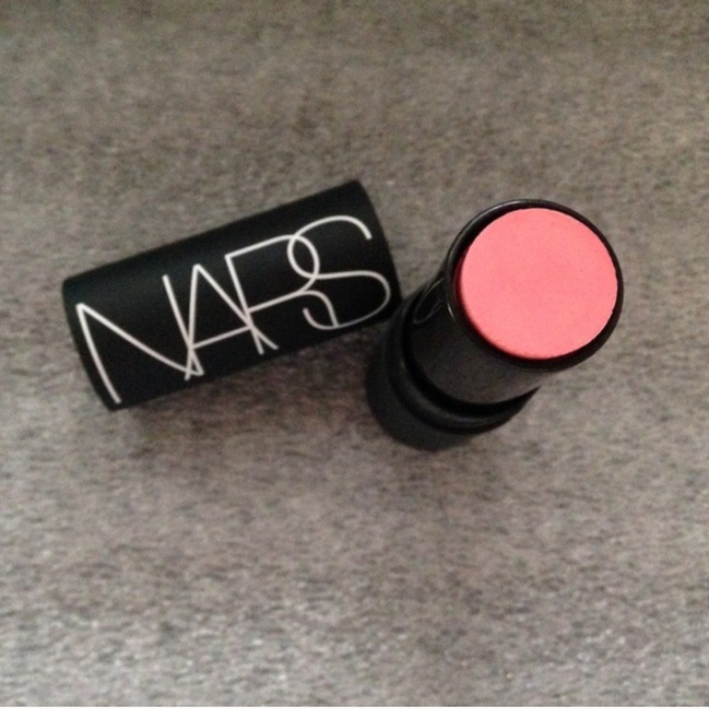 Nars matte multiple Anguilla